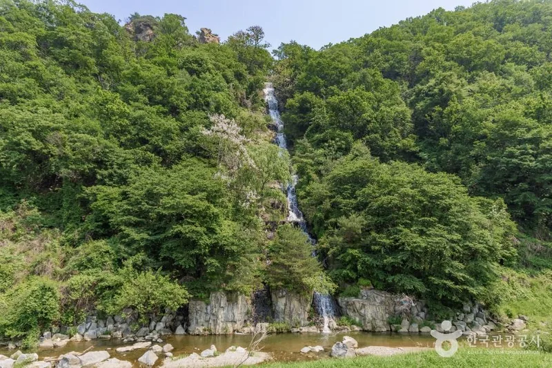 화도푸른물센터 피아노폭포