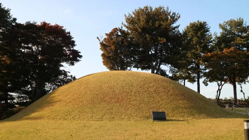 서울 방이동 고분군