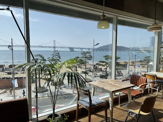 워킹홀리데이광안