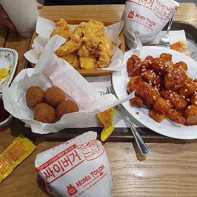 맘스터치 여주점