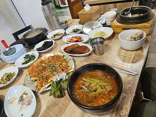 산동토담식당(구 서울회관)