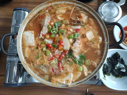 백가원아구찜탕