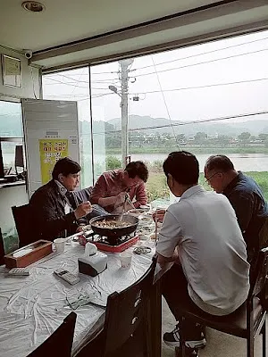 산천초목 매운탕(원주소금산출렁다리)