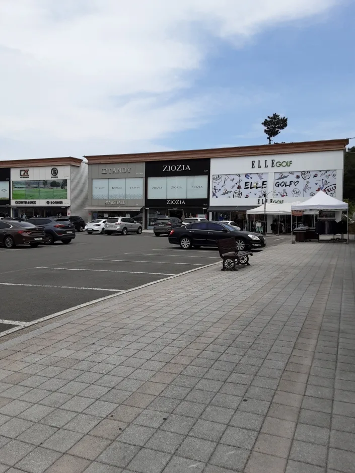 모다아울렛 경주포항점